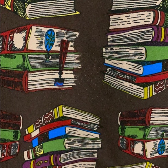 LulaRoe top - Picture 2 of 4